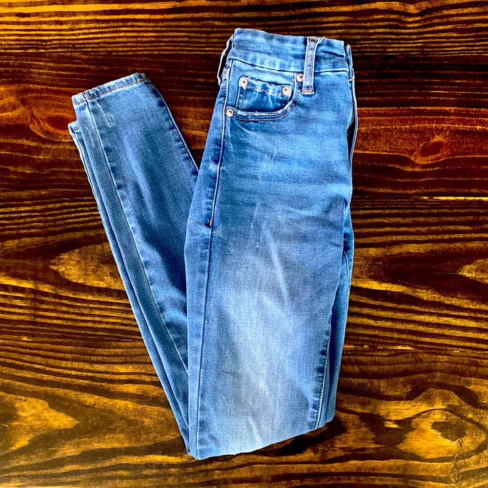 Aeropostale High Rise Curvy Jeggings